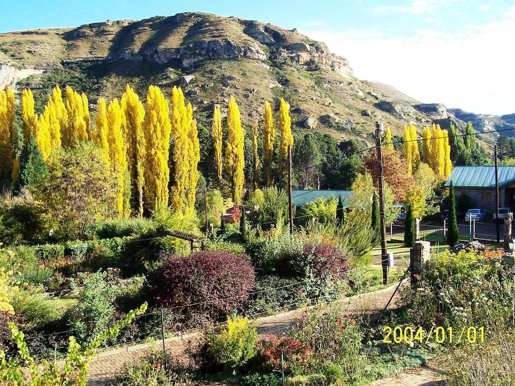 Mont Rouge Ξενοδοχείο Clarens Εξωτερικό φωτογραφία